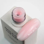 NAILSOFTHEDAY Flaschengel 02 – superstarkes Gel (blassrosa), 10 ml