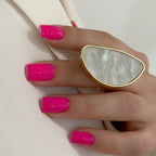 NAILSOFTHEDAY Le`s Special Barbie 209 – ein spezieller neonpinker Gellack, der in einer Schicht überlappt, 10 ml