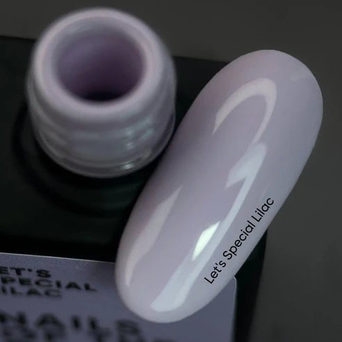 NAILSOFTHEDAY Let`s Special Lilac 289 – spezieller Gel-Nagellack in Flieder/Flieder, überlappend in einer Schicht, 10 ml