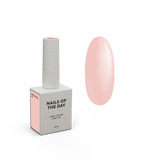 NAILSOFTHEDAY Flaschengel 04 – superstarkes Gel (milchbeige), 10 ml