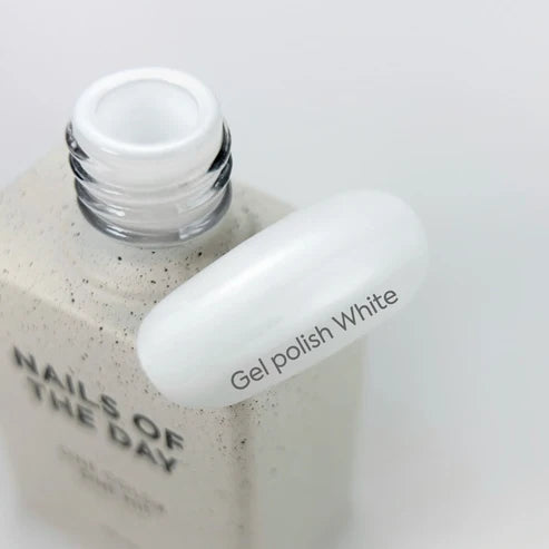 NAILSOFTHEDAY Let`s Special White – ein spezieller weißer Gellack, der in einer Schicht aufgetragen wird, 10 ml