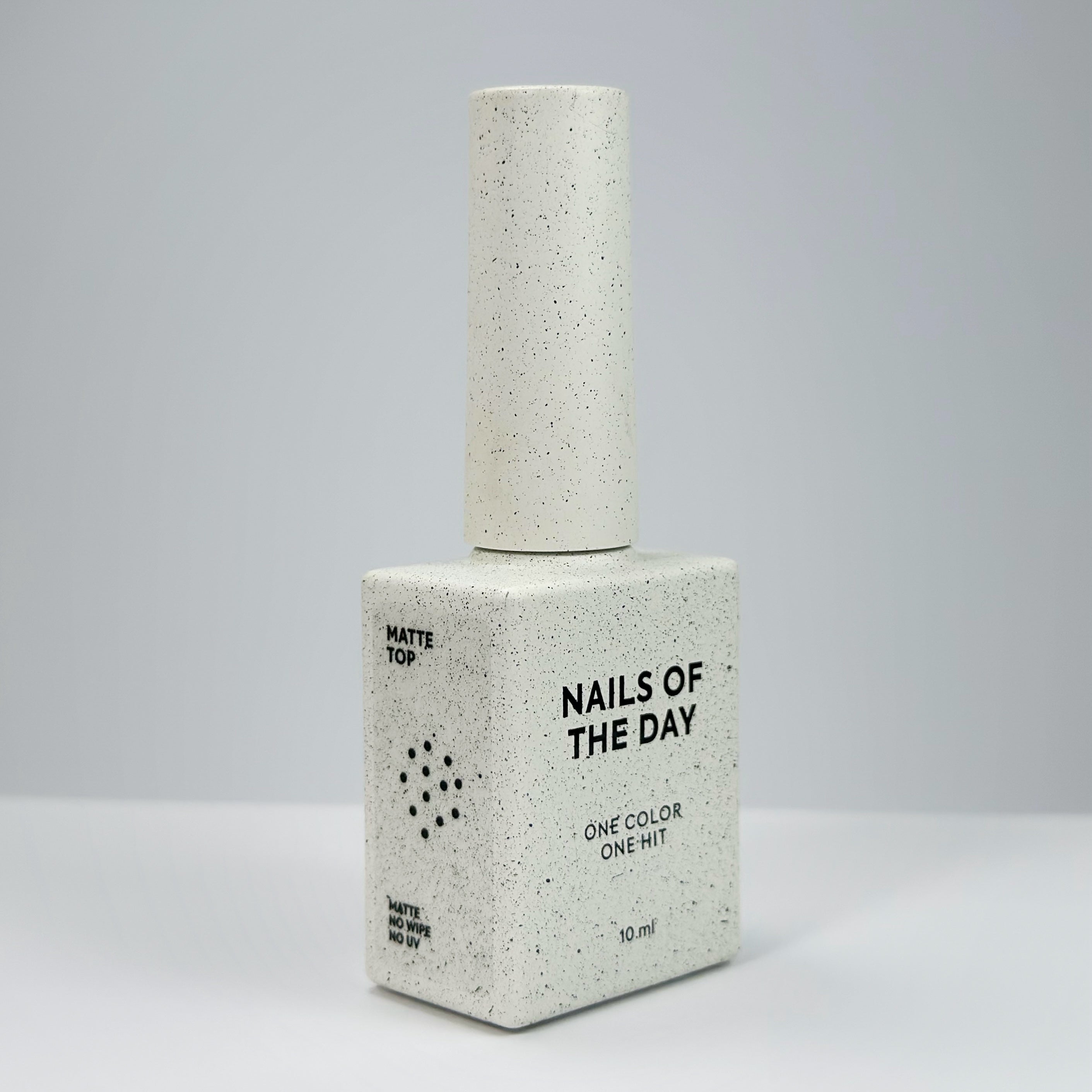 NAILSOFTHEDAY Matte Top No Wipe – mattes Top ohne klebrige Schicht, mit UV-Filtern, 10 ml