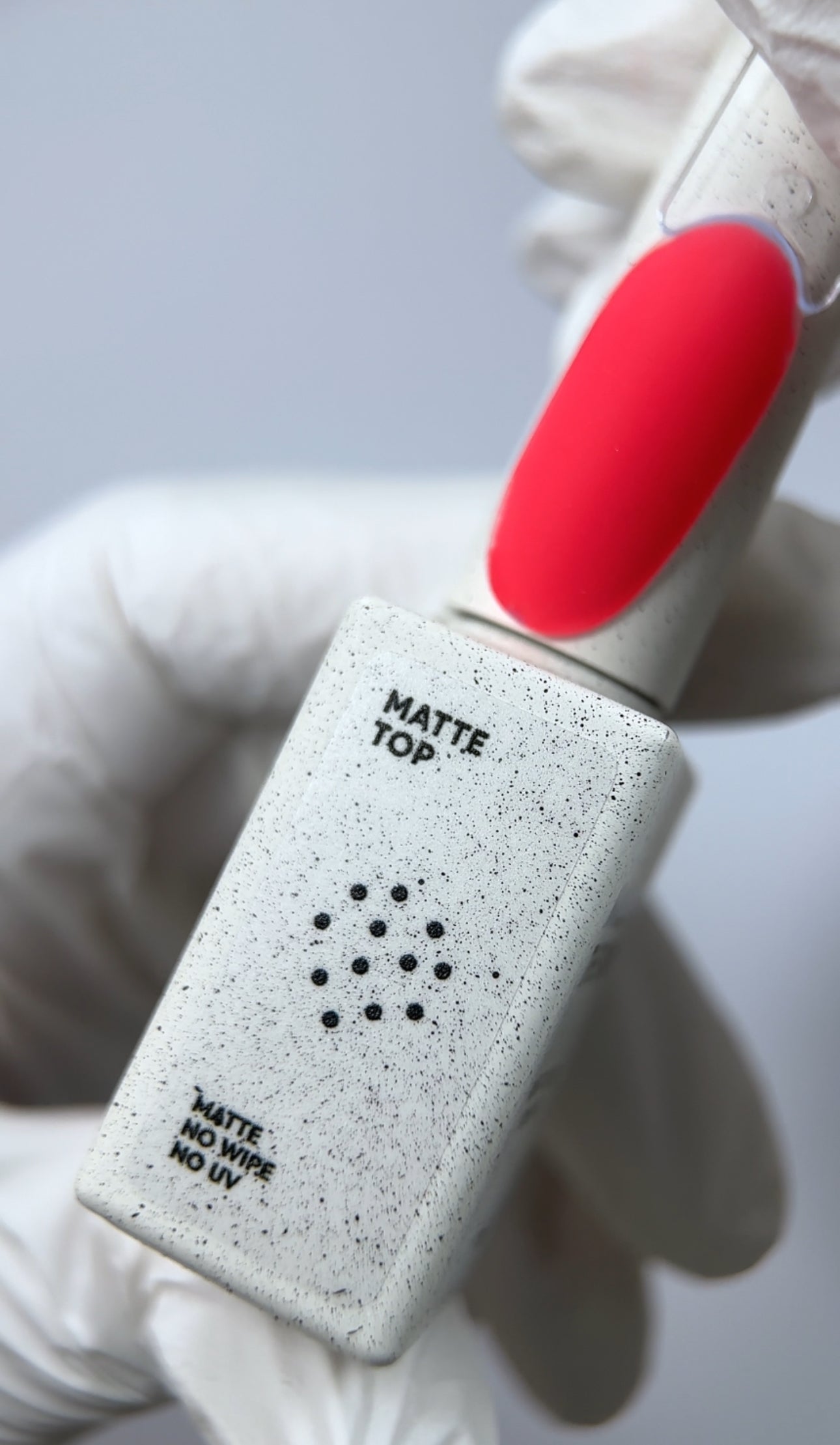 NAILSOFTHEDAY Matte Top No Wipe – mattes Top ohne klebrige Schicht, mit UV-Filtern, 10 ml
